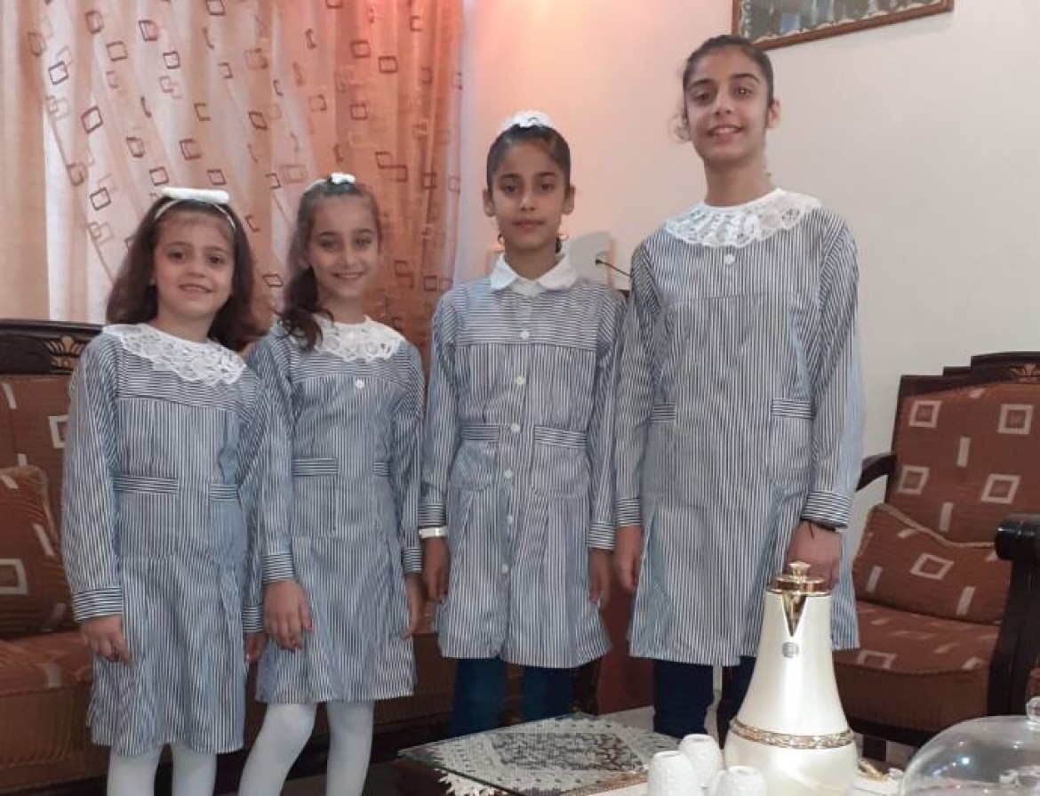 الطلاب يلتحقون بالعام الدراسى الجديد