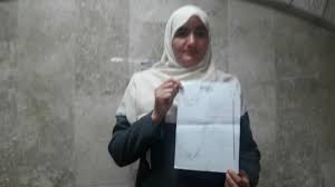 الاحتلال يبعد معلمة عن الأقصى لشهر