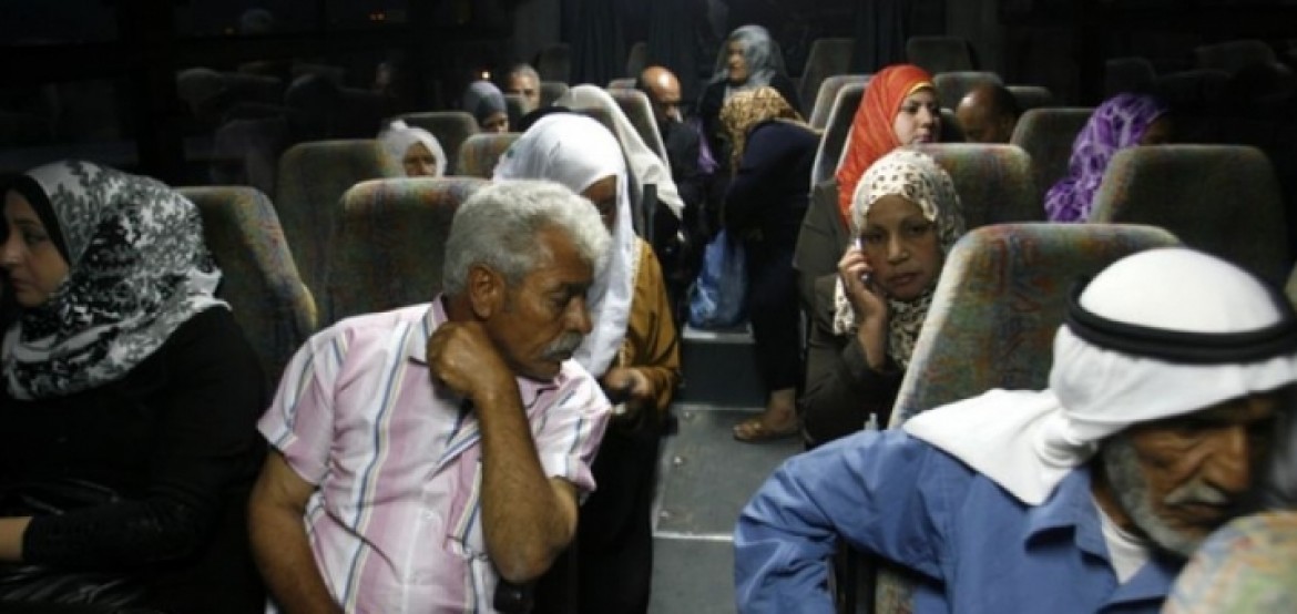 78 من ذوي أسرى القطاع يزورون أبنائهم في ريمون