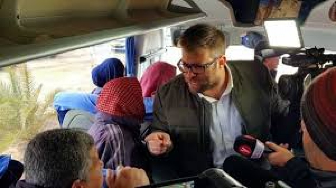 الصليب يحمّل الاحتلال مسؤولية هجوم حزان على أهالي الأسرى