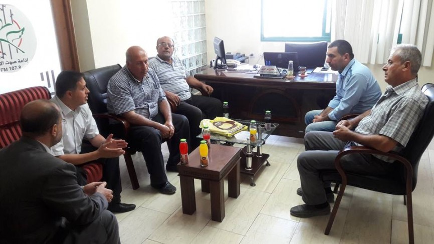 لجنة اسرى الشعبية تكرم اذاعة الاسرى ‫(6)‬ ‫‬