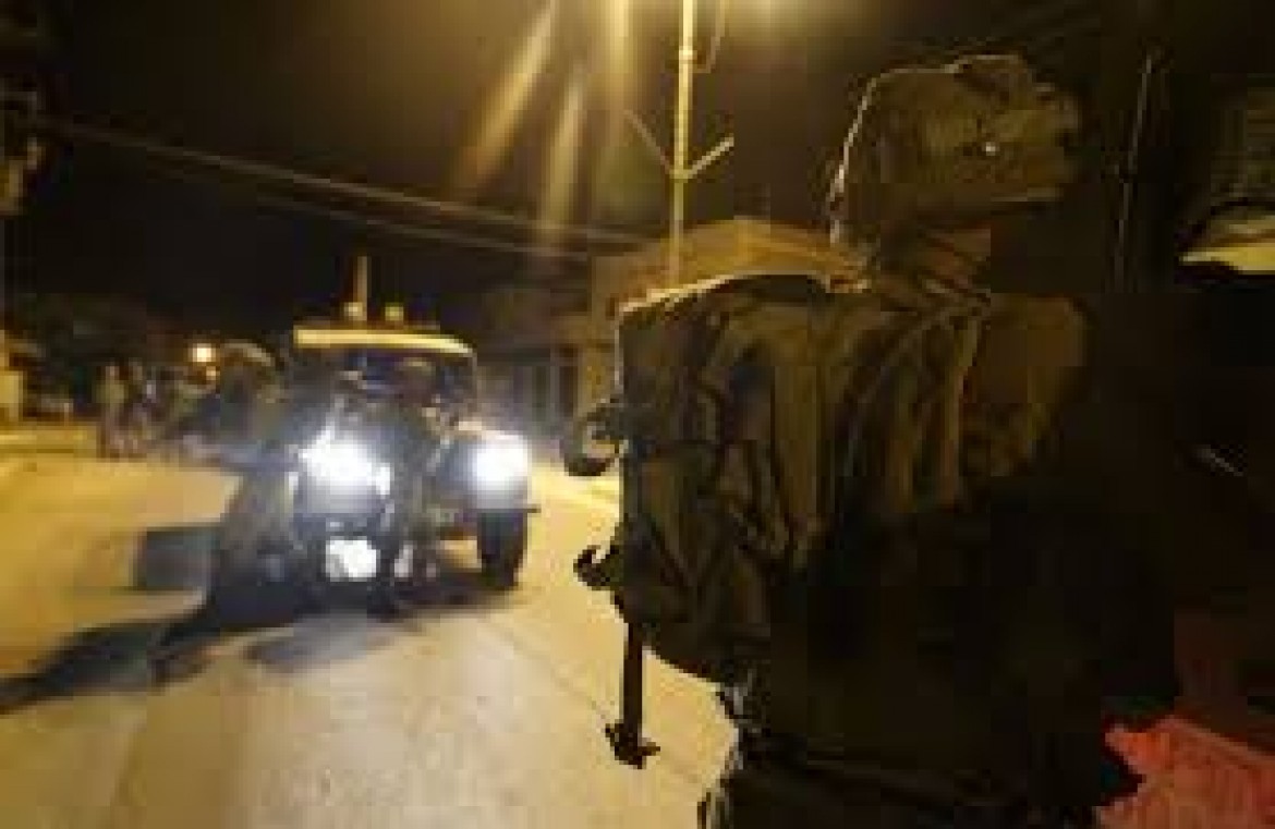 الاحتلال يعتقل 18 مواطنًا بالضفة