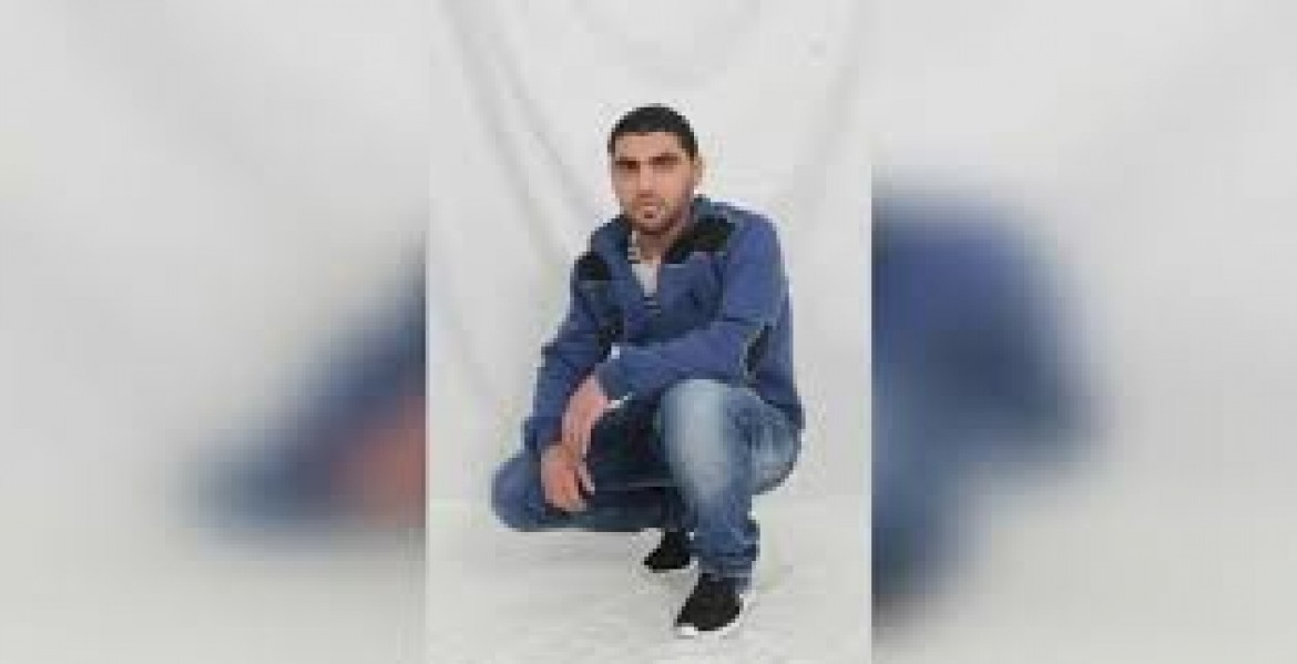 السجن عامين ونصف وغرامة للأسير ضياء الشني