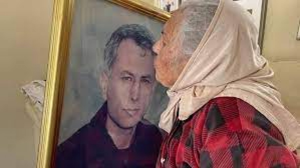 البطل كريم يونس