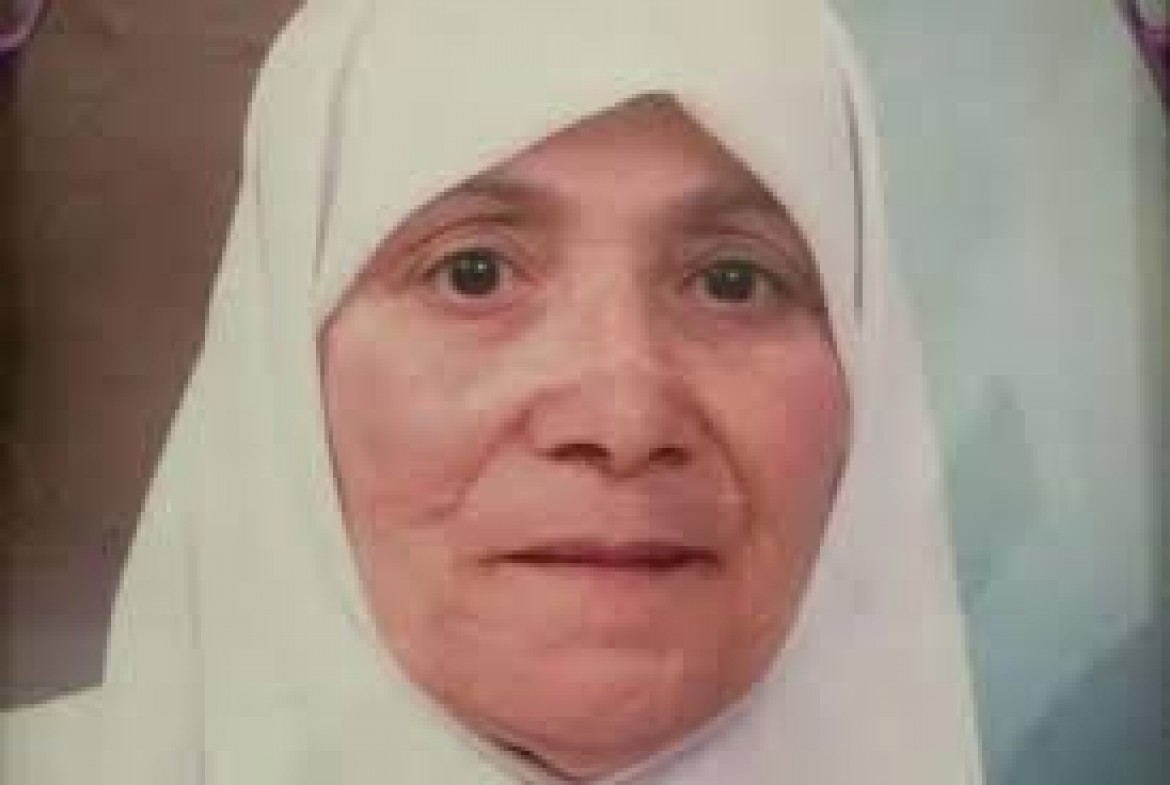 وفاة والدة أسير محرر مبعد لغزة