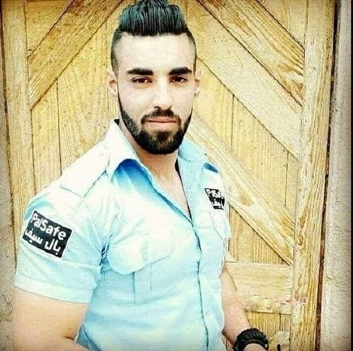 الاسير عواد