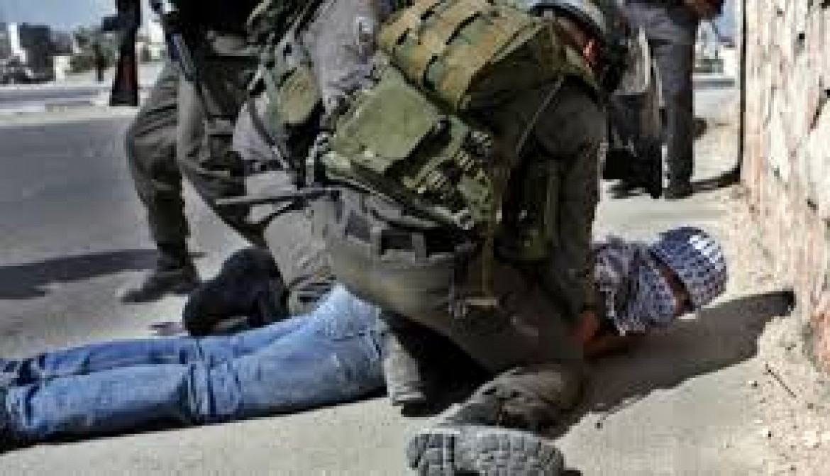 الاحتلال نكّل بالأسير أكرم الأطرش أثناء اعتقاله