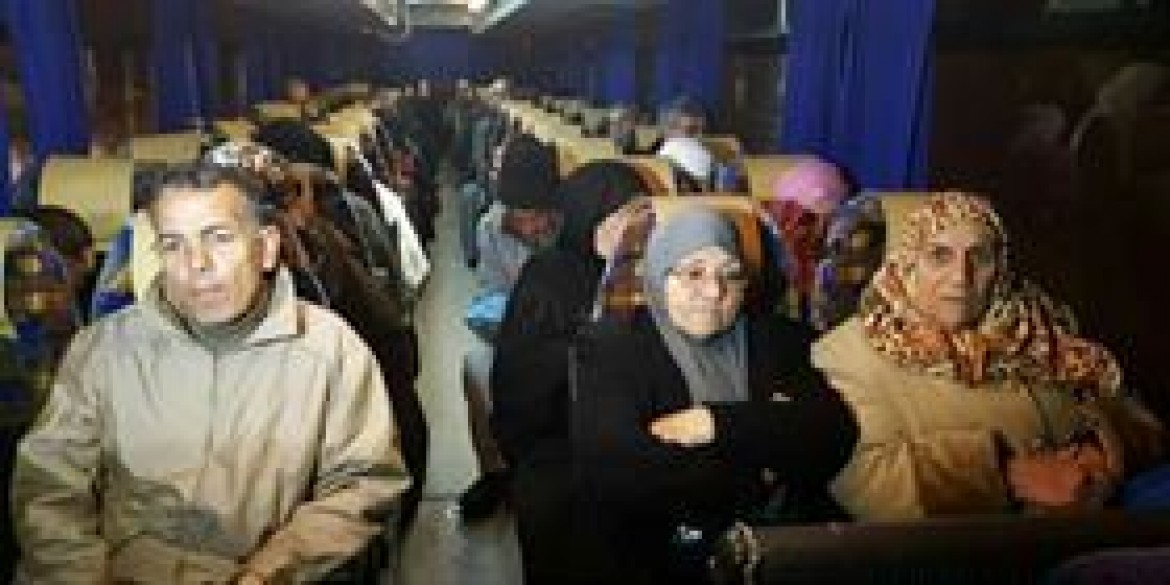 اهالي الاسرى