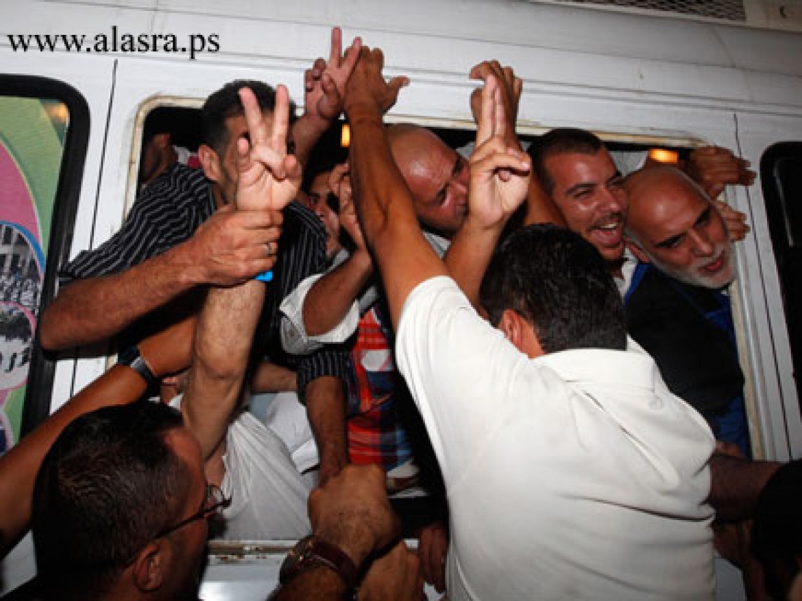 40e4f39f6afde4452219c099ba96615e