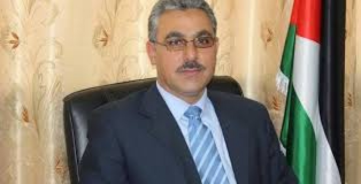 الاحتلال يجدد الاعتقال الإداري للنائب دحبور