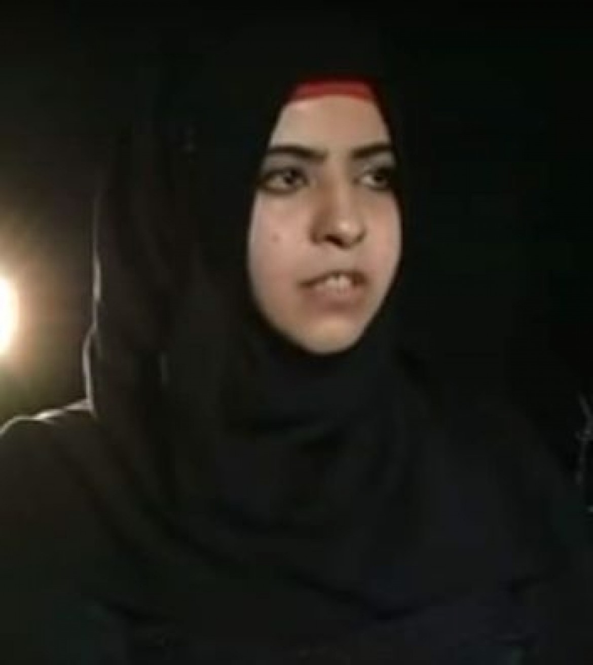 الأسيرة سعاد زريقات تعلق إضرابها عن الطعام