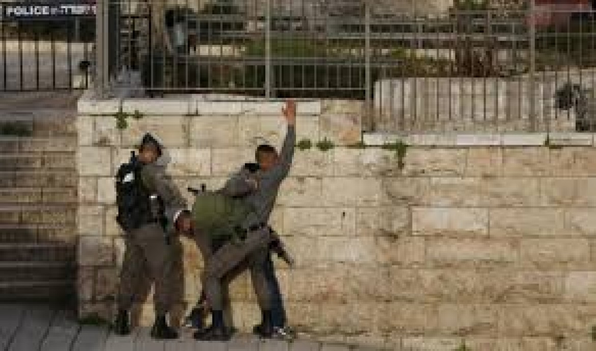 الاحتلال يشن حملة اعتقالات بالقدس