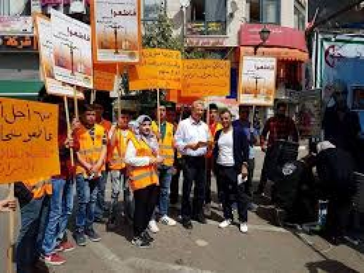 إطلاق حملة لمقاطعة البضائع الإسرائيلية دعما لإضراب الاسرى