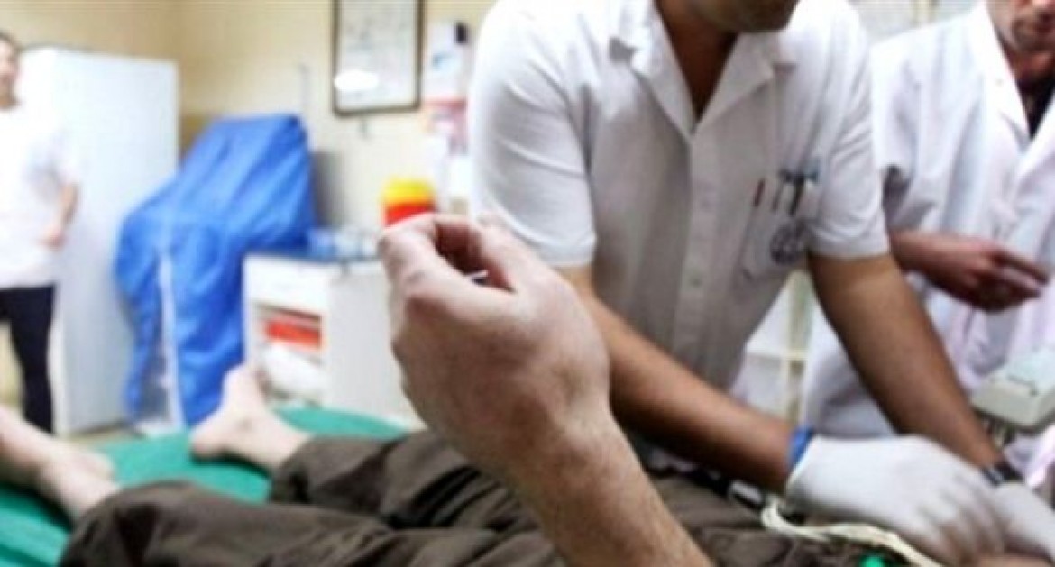 مضرب عن الطعام