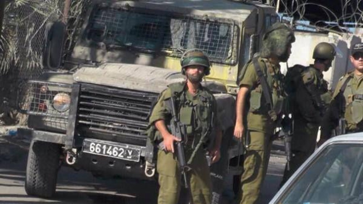 اعتقال 5 مواطنين بالضفة