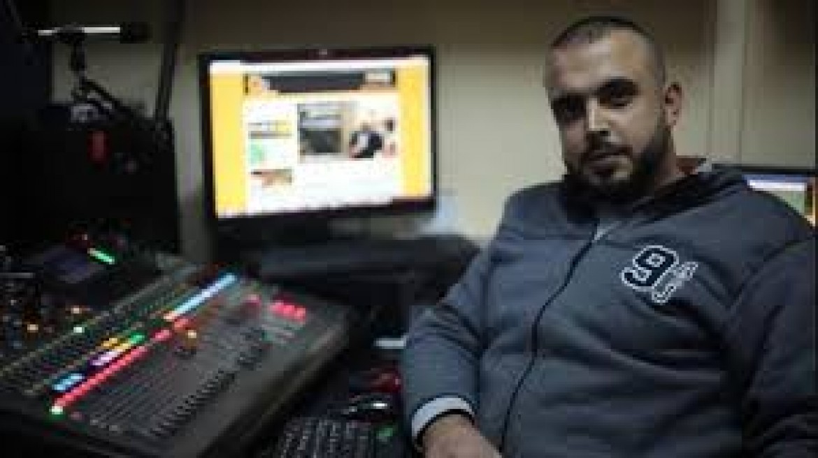 الصحفي العرابيد