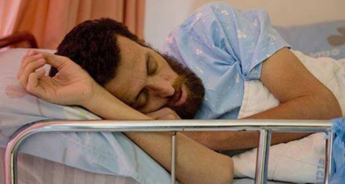 الأسير القيق