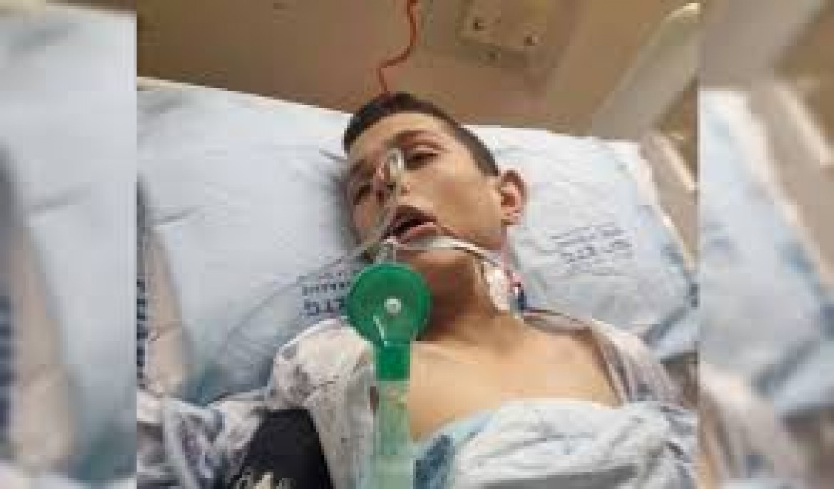 الأسير الفتى التميمي يرقد بالمستشفى بحالة خطيرة