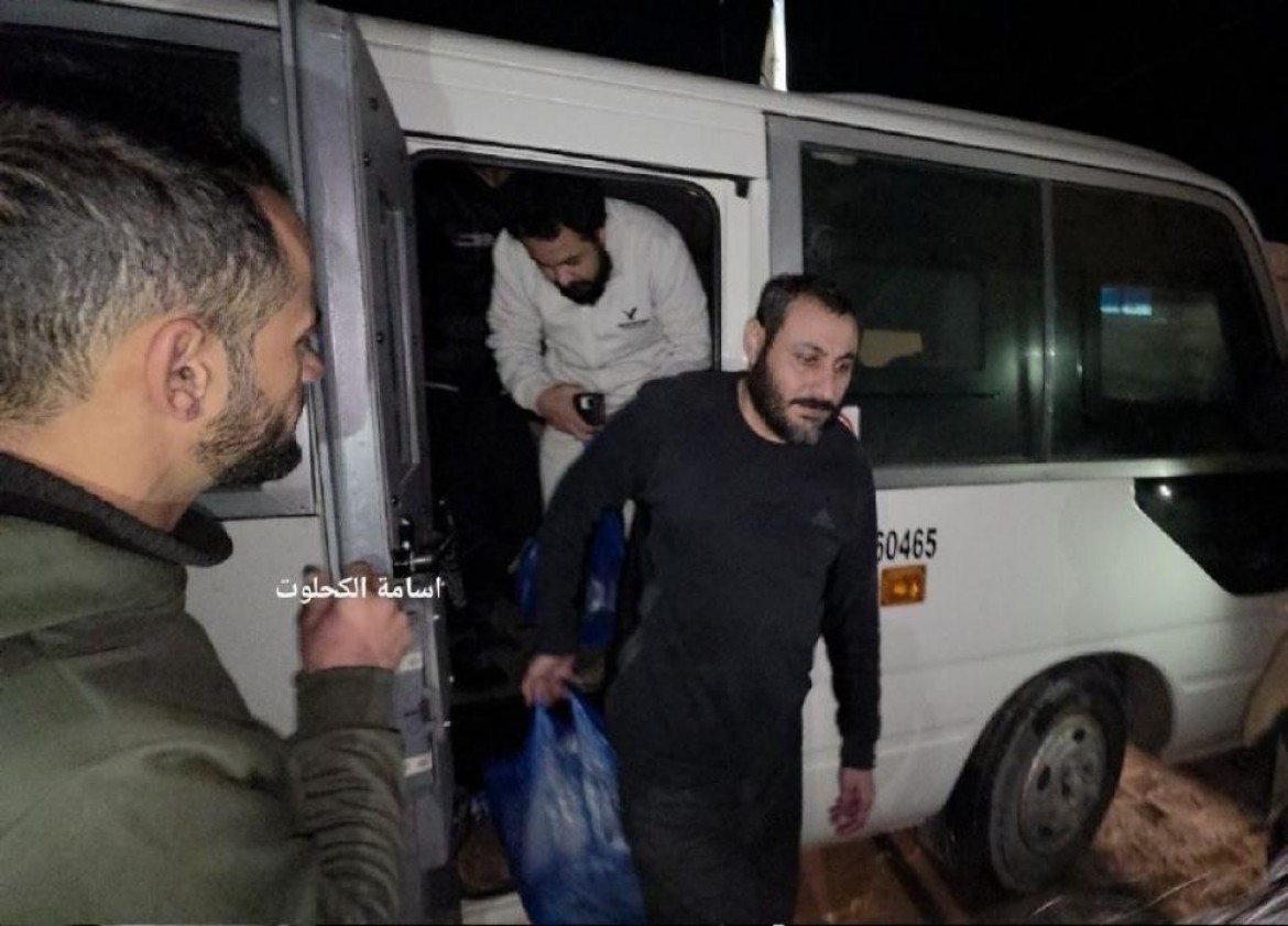 قوات الاحتلال تفرج عن 9 أسرى من قطاع غزة