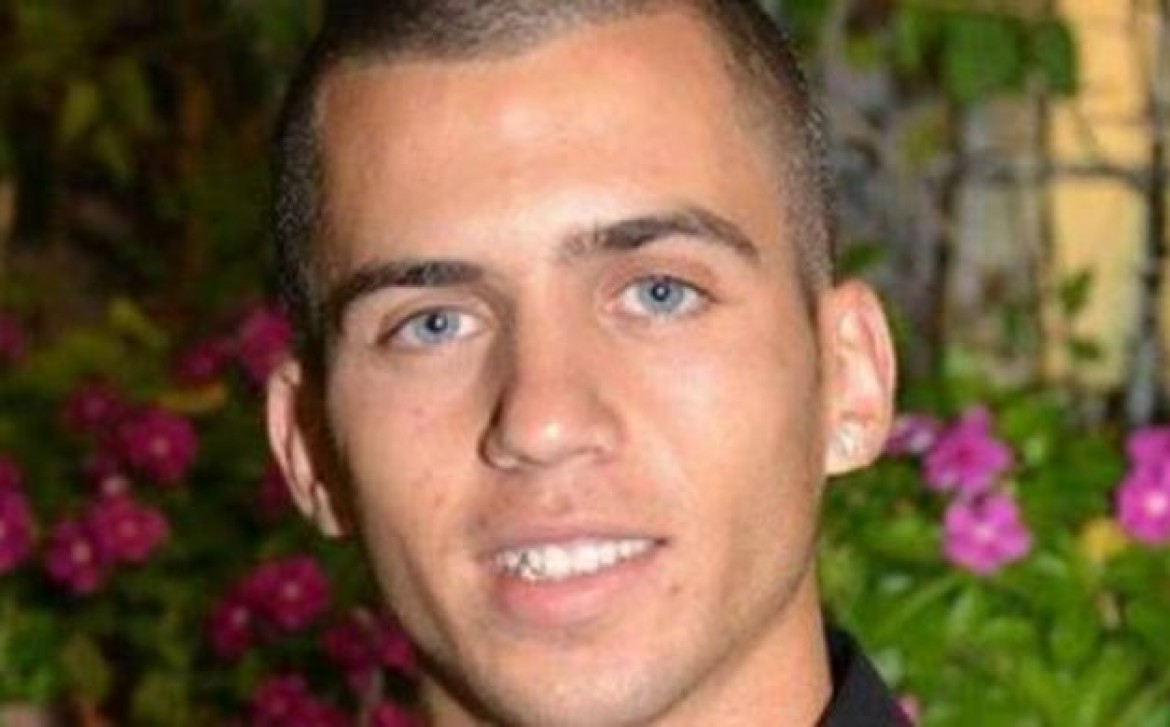 مؤتمر صحفي لوالدة شاؤول أورون