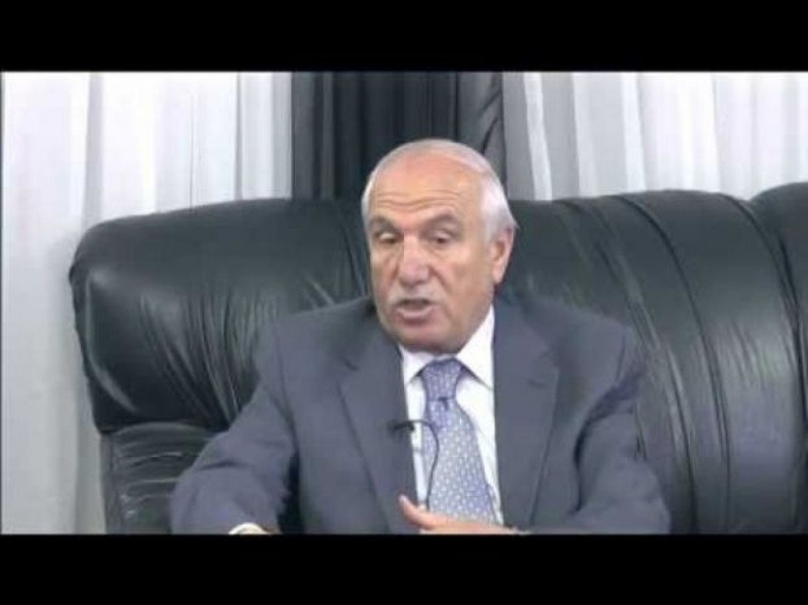 الاحتلال يفرج عن محافظ الخليل الأسبق بكفالة مالية