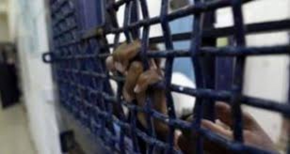 قرار بالإفراج المبكر عن أسيرين بمحكمة ثلثي المدة