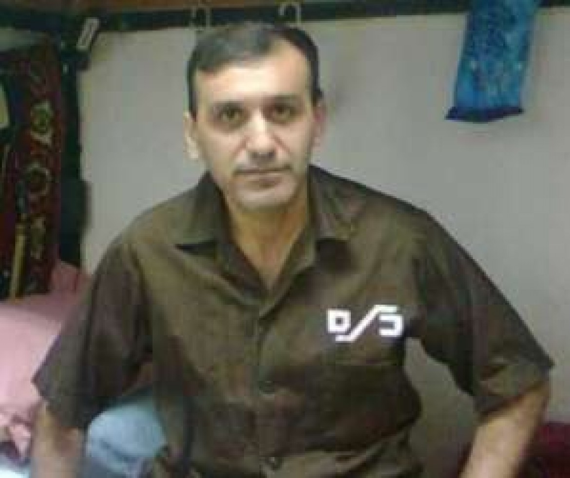 الاسير عاهد ابو غلمى