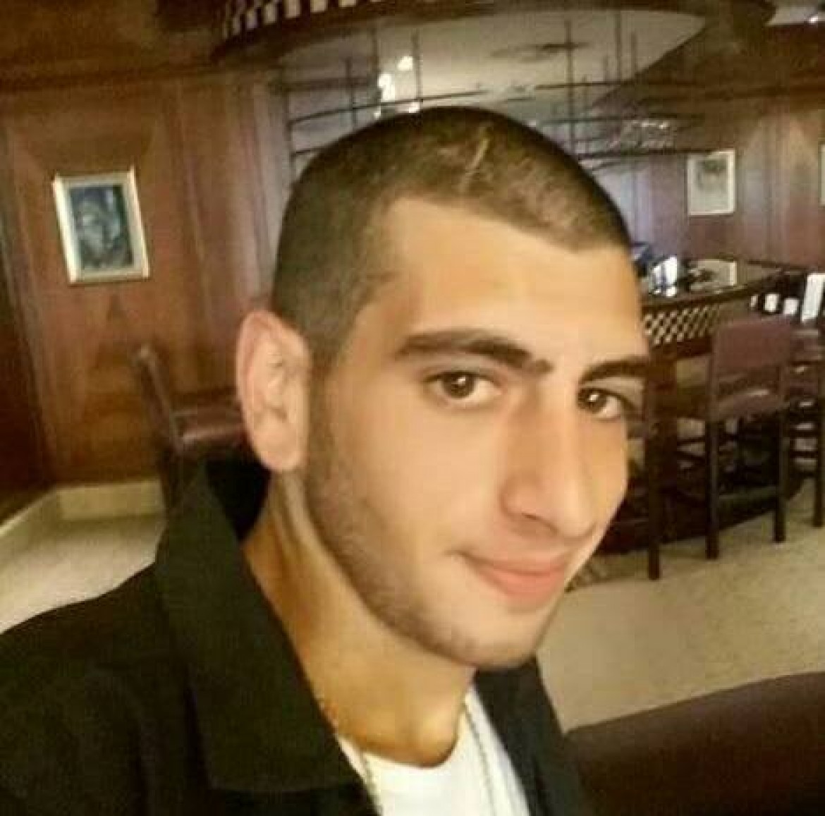 الاسير طارق