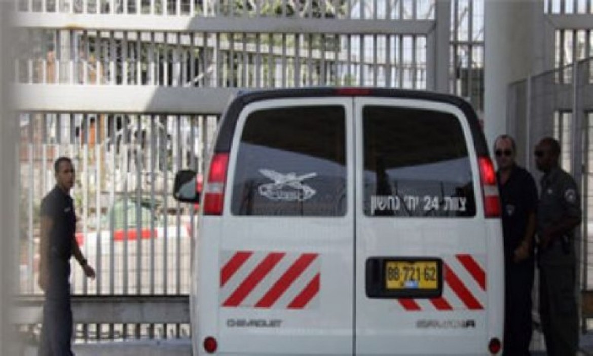 الاحتلال يفرج عن الأسير إياد عجاج