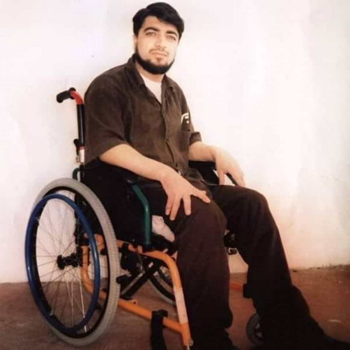 الاسير معتز عبيدو