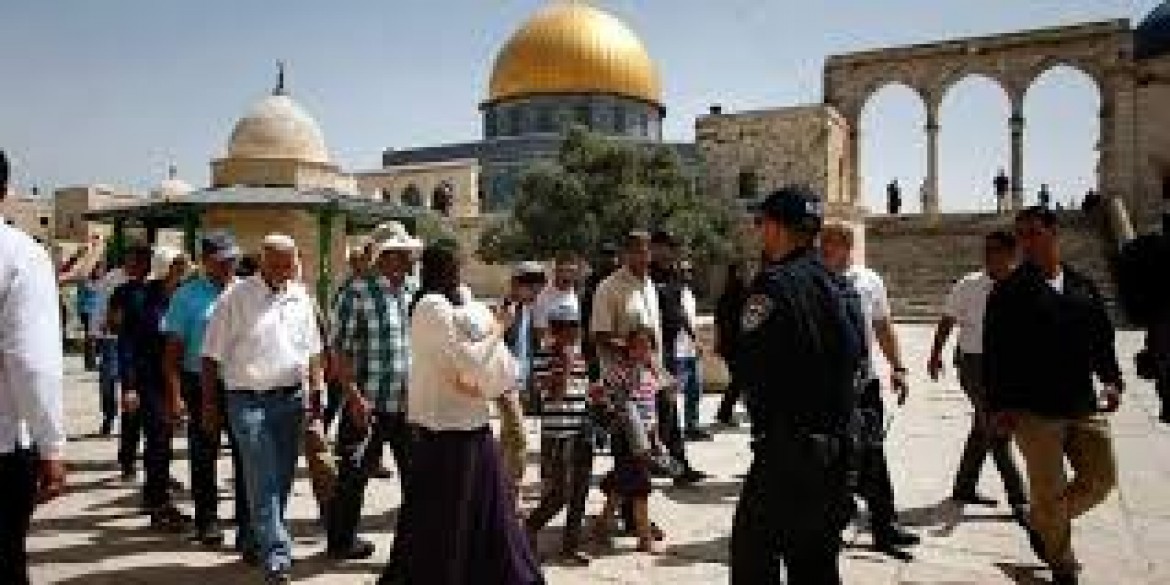 دعوات لشد الرحال للأقصى الأحد والاثنين