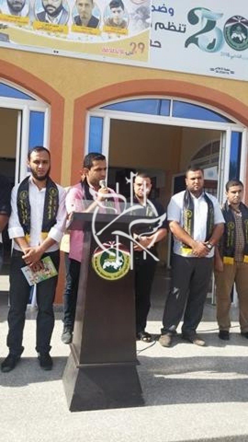 14619915_1096773640376060_1526198763_n (1)